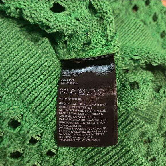 Off-the-Shoulder Green Textured Knit Sweater - Picture 5 of 8